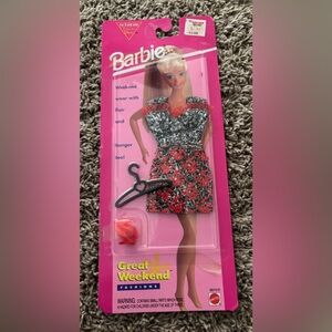 New Vintage Barbie Doll Clothes Weekend Wear Outfit Black Red Top Skirt Shoes